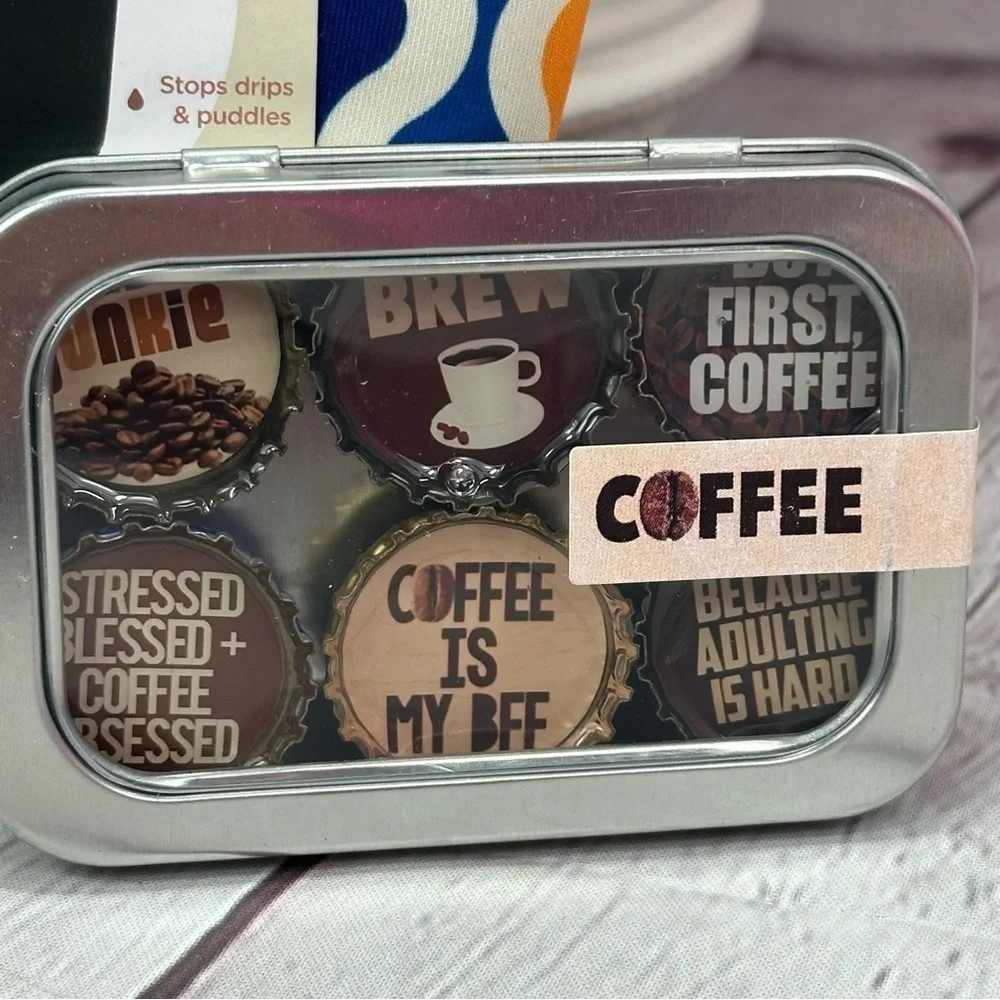NWT boutique Java Sok Colorful Coffee Sleeve and coffee magnet set